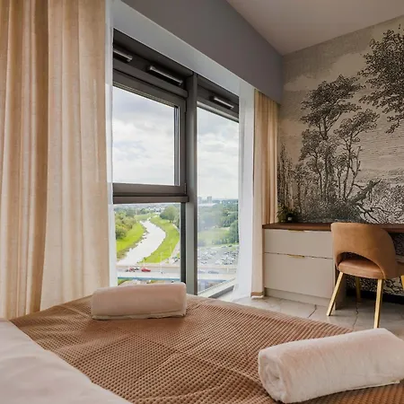 Olszynki Park- Skyv Luxury Premium With View, Centre By Staynest Daire