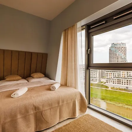 Daire Olszynki Park- Skyv Luxury Premium With View, Centre , Ac By Staynest